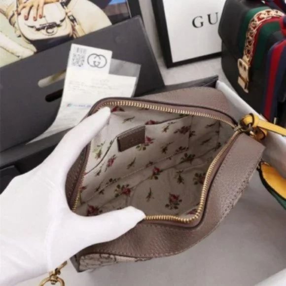 Gucci Purse Neo Vintage Messenger GG Supreme Bag - Picture 7 of 8